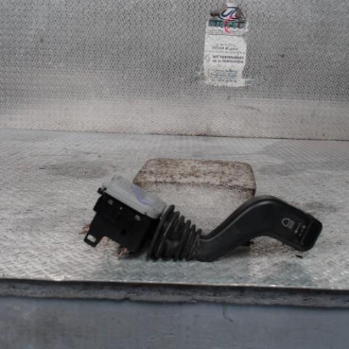 Commande clignotant Suzuki IGNIS II 1.3 ddis (2003)