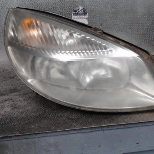 Phare droit Renault SCÉNIC II 1.5 dci (2003-2005)