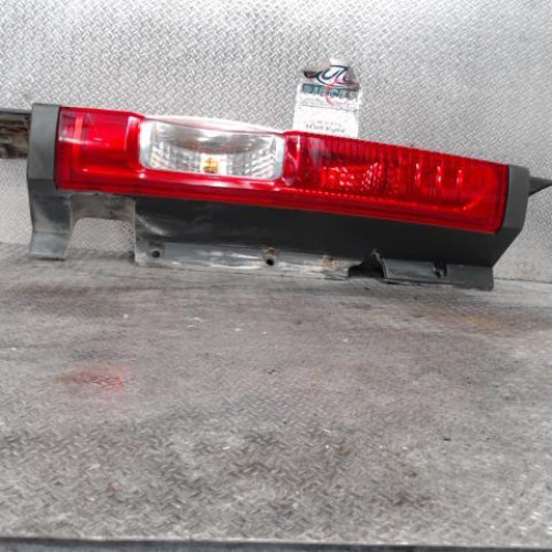 Feu arrière gauche Opel VIVARO A Camion plate-forme-Châssis 2.0 cdti (2006-2014)