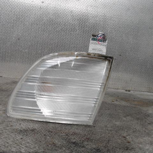 Clignotant gauche Mercedes-benz VITO Camionnette 112 cdi 2.2 (1999-2003)