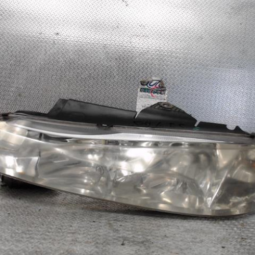 Phare gauche Peugeot 406 1.8 16v (1995-2000)