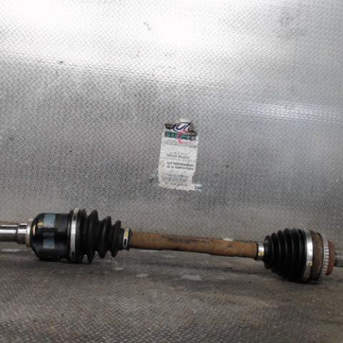 Transmission avant gauche Toyota YARIS 1.4 d-4d (2001-2005)