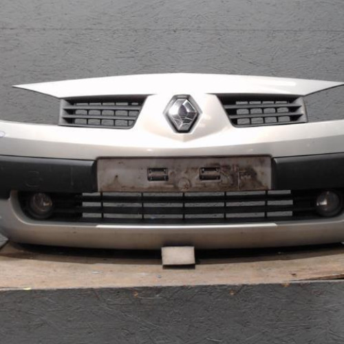Pare-choc avant Renault MEGANE II 1.6 16v (2002-2008)
