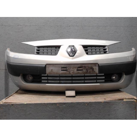 Pare-choc avant Renault MEGANE II 1.6 16v (2002-2008)