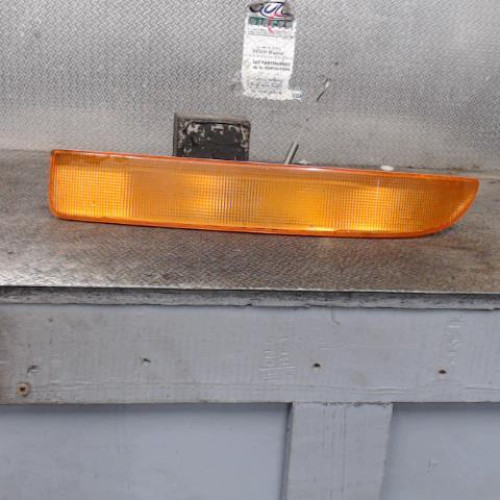 Clignotant gauche Renault MASTER II Camion plate-forme-Châssis 2.2 dci 90 (2000)