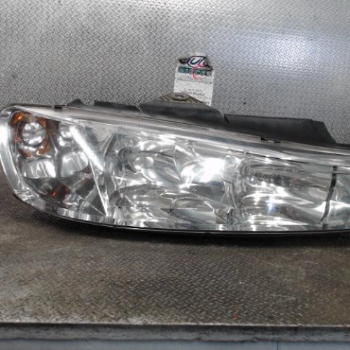 Phare droit Peugeot 406 2.0 hdi 110 (1998-2001)