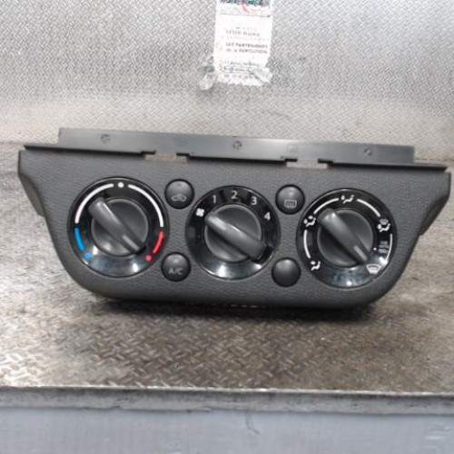 Commande de chauffage Suzuki SWIFT III 1.3 ddis (2005)