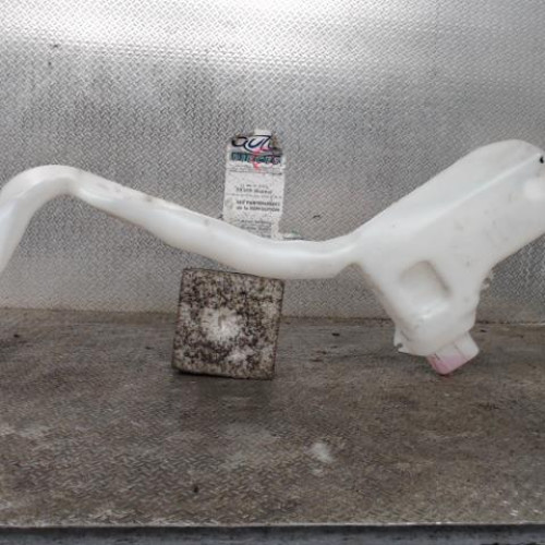 Reservoir lave-glace avant Citroën C4 CACTUS 1.2 thp 110 (2014)