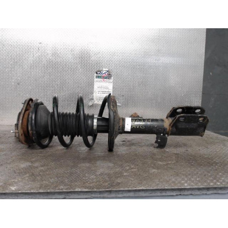 Amortisseur avant gauche Toyota COROLLA Verso 2.2 d-4d (2005-2009) 5 portes