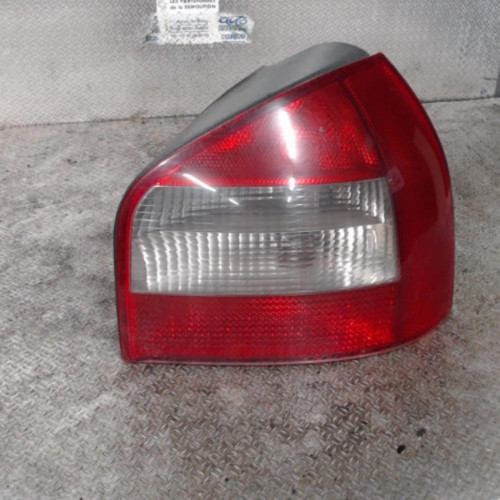 Feu arrière droit Audi A3 1.9 tdi (1996-2001)