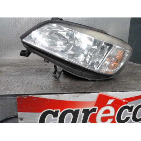 Phare gauche Opel ZAFIRA A Monospace 2.2 dti 16v (2002-2005) 5 portes