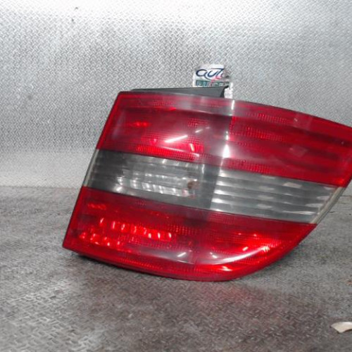 Feu arrière droit Mercedes-benz CLASSE B Sports Tourer B 180 cdi (2005-2011) 5 portes
