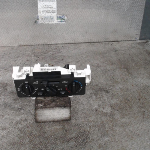 Commande de chauffage Citroën C3 I 1.4 i bivalent (2002)