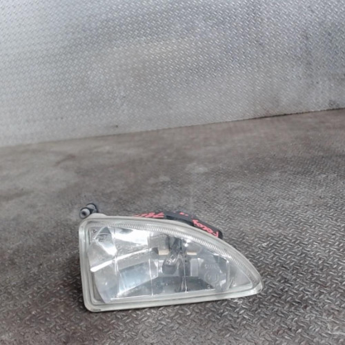 Phare antibrouillard avant droit Ford FOCUS I 1.8 tdci (2001-2004)