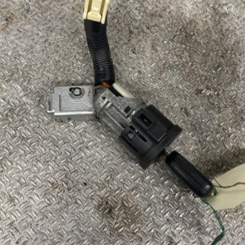 Antivol de direction Peugeot 107 1.0 (2005-2014) 3 portes