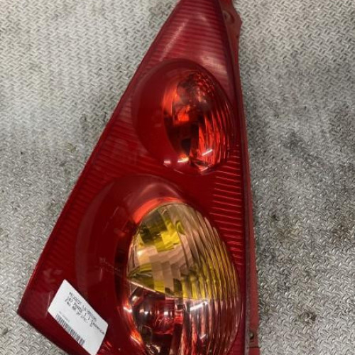 Feu arrière gauche Peugeot 107 1.0 (2005-2014) 3 portes