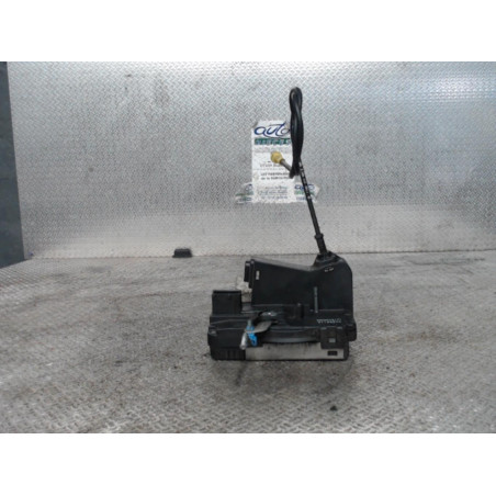 Serrure porte avd Renault TRAFIC II Camionnette 1.9 dci 80 (2001-2006)