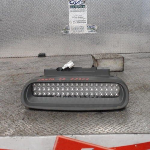Feux stop supplementaire Hyundai SANTA FÉ I 2.0 crdi 4x4 (2003-2006)