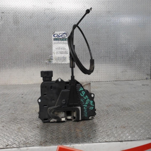 Serrure porte avg Fiat GRANDE PUNTO 1.3 d multijet (2008)