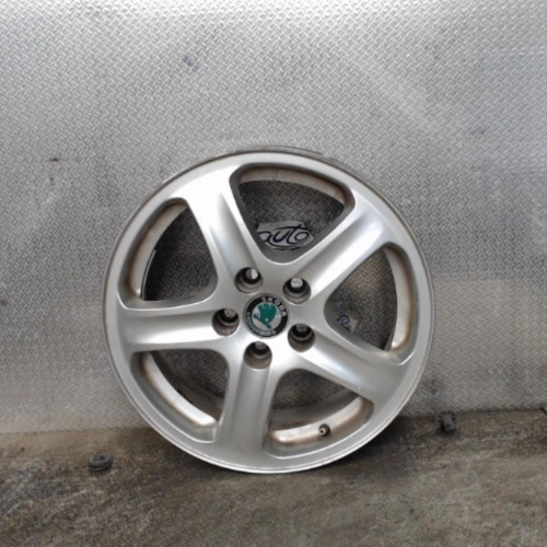 Jante tole 5 Skoda FABIA I A trois volumes 1.4 (2001-2003)