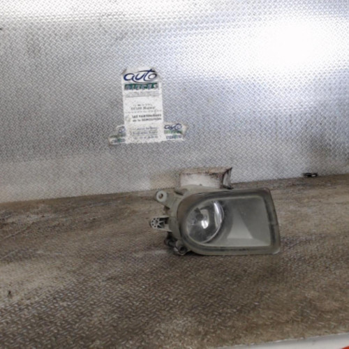 Phare antibrouillard avant droit Volvo V50 2.4 (2004-2010)