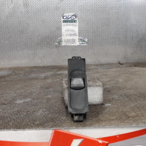 Commande lève-glace porte avant droite Mercedes-benz VITO Autobus-Autocar 111 cdi (2003)