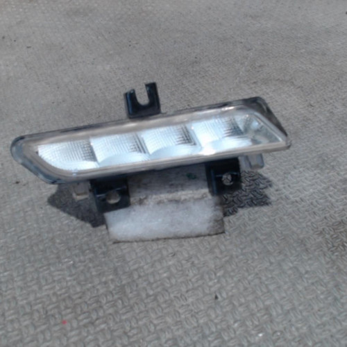Feu position droit Renault CLIO IV 1.5 dci 75 (2012) 5 portes