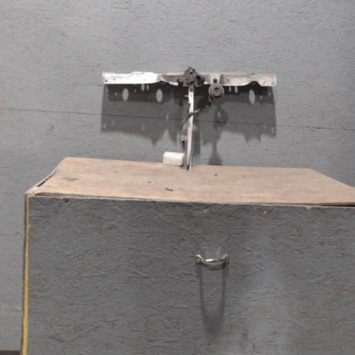 Traverse supérieure armature avant Toyota YARIS VERSO 1.4 d-4d (2000-2005)