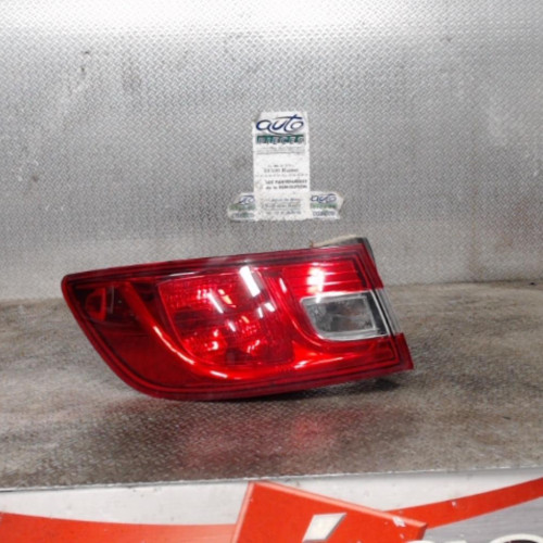 Feu arrière gauche Renault CLIO IV 1.5 dci 75 (2012) 5 portes
