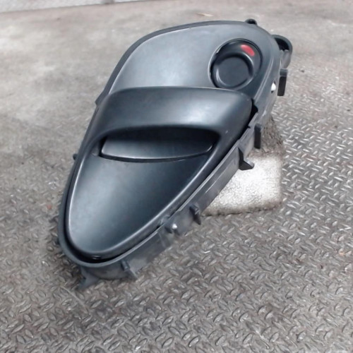 Poignee int porte avd Citroën XSARA 2.0 hdi 90 (1999-2005)
