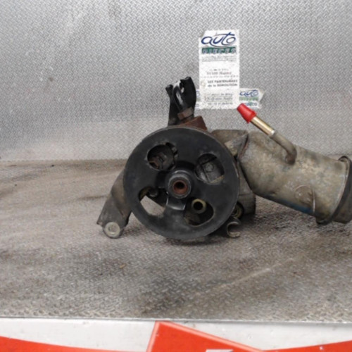 Pompe direction assistee Toyota YARIS 1.4 d-4d (2001-2005)