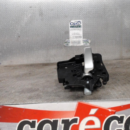 Poignee int porte avg Peugeot 1007 1.6 16v (2005)