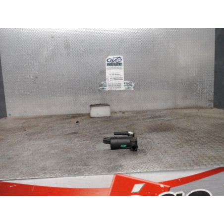 Pompe lave-glace avant Ford FOCUS C-MAX 1.8 tdci (2005-2007) 5 portes