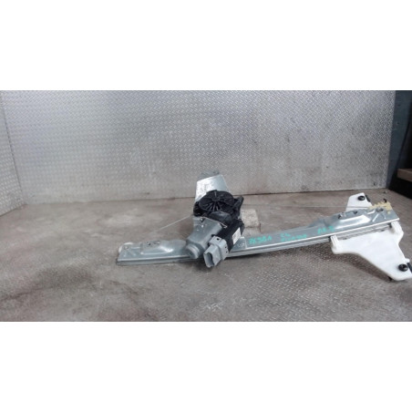 Mecanismemoteur leve-glace porte coulissante d Citroën C4 PICASSO I Monospace 1.6 hdi (2007-2013) 5 portes