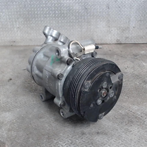 Compresseur air conditionne Renault CLIO II 1.2 (bb0a, bb0f, bb10, bb1k, bb28, bb2d, bb2h, cb0a,... (1998-2010) 5 portes