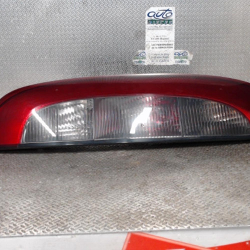 Feu arrière gauche Opel CORSA C 1.0 (2000-2003)