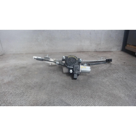 Mecanismemoteur leve-glace avg Mazda 2 1.5 skyactiv-g (2014)