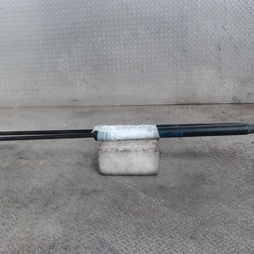 Verin gauche hayon Seat LEON 1.6 tdi (2010-2012)