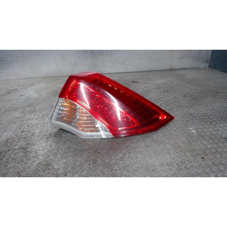 Feu arrière droit Renault LAGUNA III 2.0 dci (bt01, bt08, bt09, bt0e, bt0k, bt12, bt1c, bt1d,... (2007-2015) 5 portes
