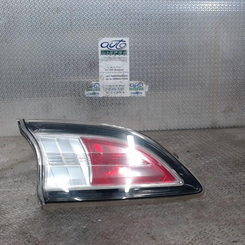 Feu arrière interieur gauche Mazda 3 A trois volumes 1.6 mzr cd (2008-2013)