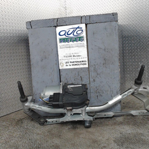 Moteur essuie-glace avant FORD FIESTA 7  FIESTA 7 PHASE 1