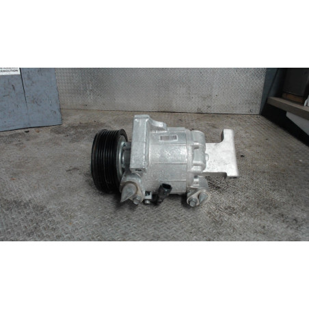 Compresseur air conditionne Renault TWINGO III 0.9 tce 90 (2014) 5 portes