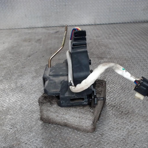 Serrure porte ard Hyundai GETZ 1.3 i (2002-2004)