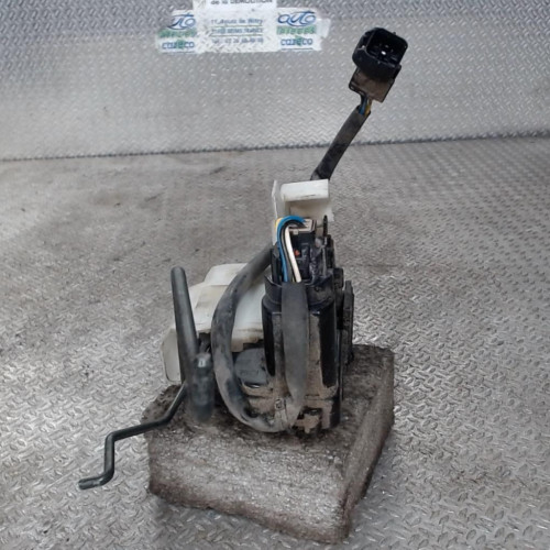 Serrure porte avg Hyundai GETZ 1.3 i (2002-2004)