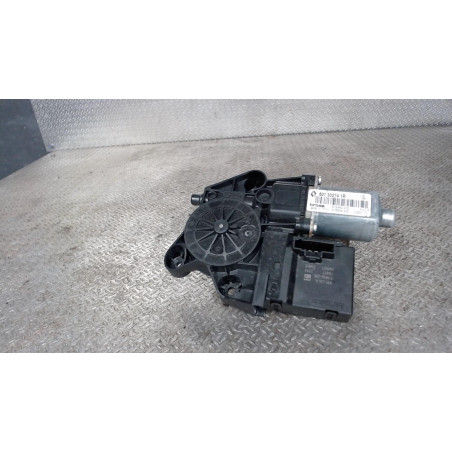 Mecanisme  moteur lève-glace avant droit Renault GRAND SCÉNIC III 1.5 dci (2009) 5 portes