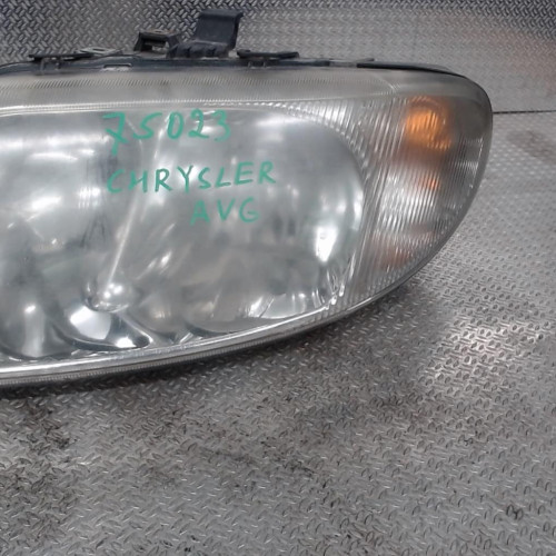 Phare gauche Chrysler VOYAGER IV 2.5 crd (2000-2008)