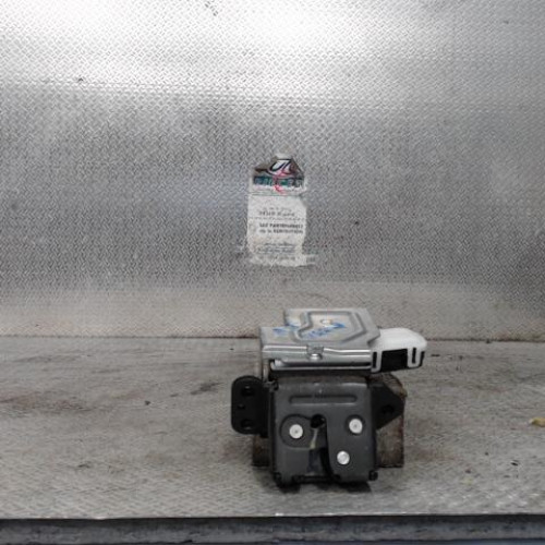 Moteur electrique de hayon-coffre Mazda 2 1.3 (2007-2015)