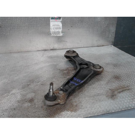 Triangle inf avg RENAULT SCENIC 4  GRAND SCENIC 4