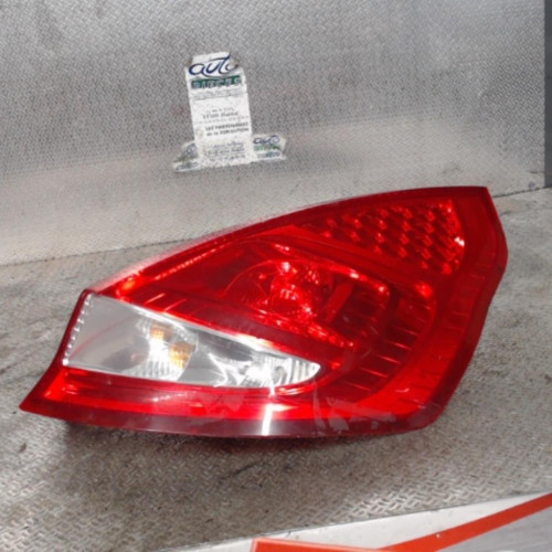 Feu arrière droit Ford FIESTA VI 1.4 tdci (2010-2012) 3 portes