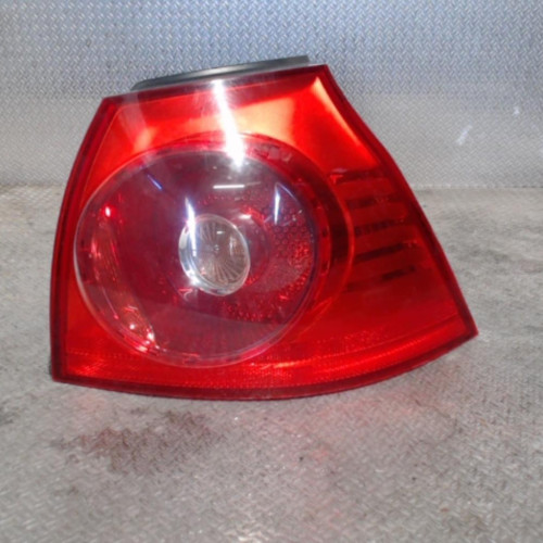 Feu arrière droit Vw GOLF V 1.9 tdi (2003-2008) 5 portes